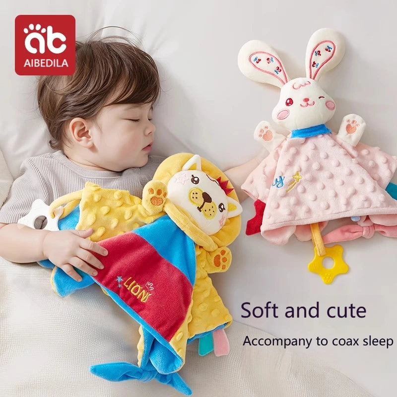 doudou bebe permet aux petites mains de l’attraper 